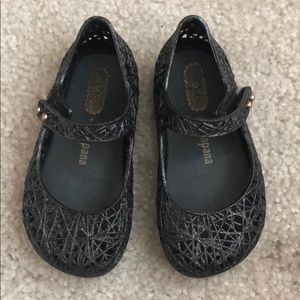 Black mini Melissa